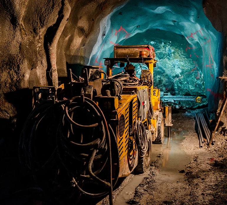 Minera reduce el consumo de lubricantes.