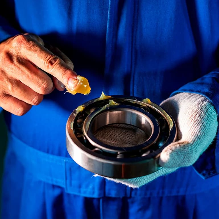 Cómo saber qué grasa es ideal para mis equipos.webp