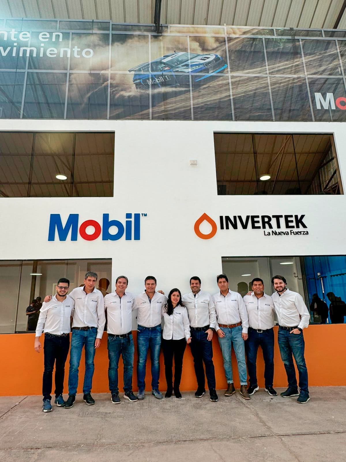 Servicio de analisis de aceites.webp