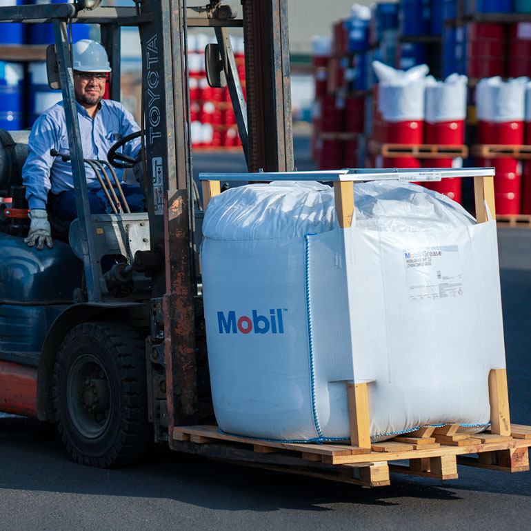 Las bolsas Big Bag son una opción sostenible para el almacenamiento y traslado de grasas lubricantes.