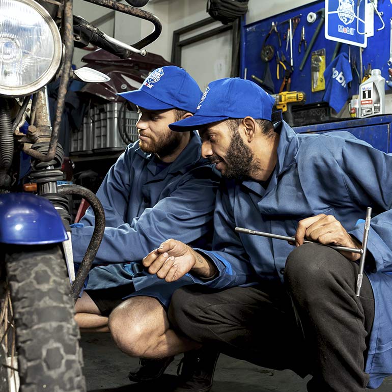 La molécula termoactivada protege al motor contra el desgaste, prolongando su vida útil.